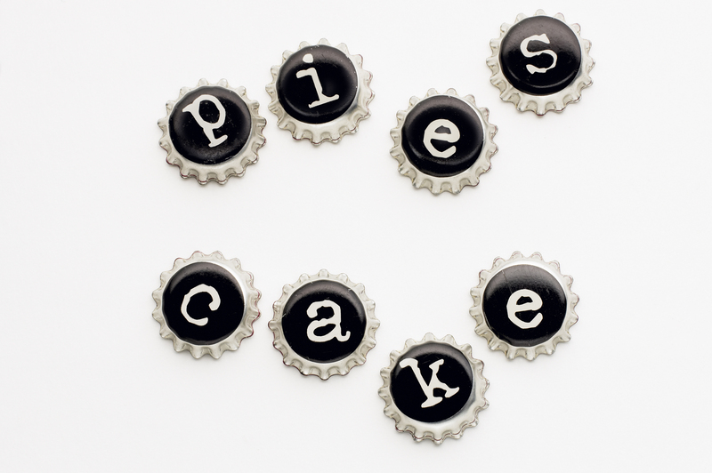 Create the Perfect Ambiance With This Pre-Party Cleaning Checklist